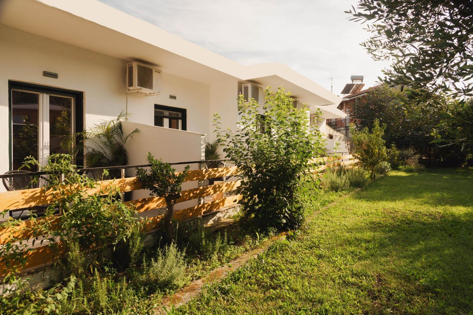 Olive Grove Suites Boutique Hotel Мораїтика Екстер'єр фото